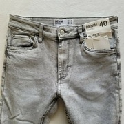 Męskie Jeansy skinny fit szare Bershka 40