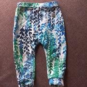 Spodnie dresowe 74 Okee plus gratis