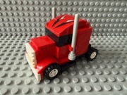 LEGO pojazd custom #1
