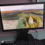 Monitor z roczną gwarancją