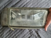 Prawy reflektor wraz z kierunkowskazem Fiat Uno 2002 rok