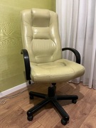 Fotel biurowy skórzany