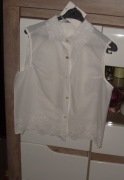 haftowana___ bawełniana elegancka  bluzeczka z kołnierzykiem r M/L_