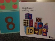 Zabawka edukacyjna, pudełka z cyferkami