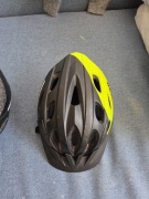 Kask rowerowy BTWIN - rozmiar S