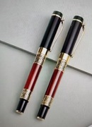 Elegancki, czerwony długopis z metalową kulką i cienką końcówką 0.5 mm 