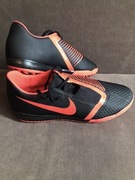 Buty piłkarskie Nike typu Turf