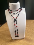 Naszyjnik robiony na szydełku