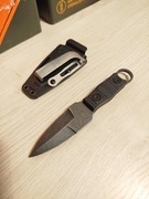 nóż jeż.  taktyczny nóż survivalowy.