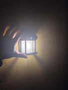 Lampa solarna z czujnikiem ruchu