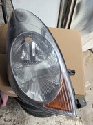 Nissan. Note e11 lampa prawy przód