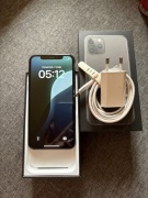 iPhone 11 Pro ładowarka etui