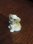 Figurka Piesek bardzo dobry stan 