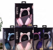 SŁUCHAWKI BEZPRZEWODOWE Z KOCIMI USZAMI LED 