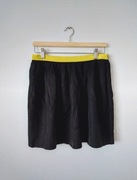 Czarna spódnica mini z kieszeniami z żółtym paskiem rockowa lyocell S/M