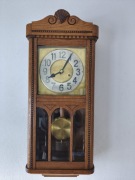 443 Zegar wiszący mechaniczny HAU z napdem wymuszonym