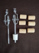 2 SZKLANE RURKI FERMENTACYJNE + KOREK + 6 KORKÓW NA BUTELKI