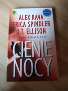Cienie nocy, Kava /Spindler /Ellison