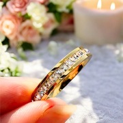 Pierścionek Stal Szlachetna Obrączka Złota Cyrkonie