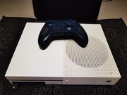 Konsola Xbox One S 2tb Pad bdb stan