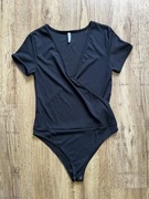 Czarne Prążkowane body