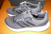 Buty sportowe męskie Adidas Runfalcon 3.0  43 1/3  EU  27,5 CM 