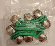 JANCZARY GRZECHOTKA DZWONECZKI KOLOR czerwony lub zielony 2 SZTUKI PARA