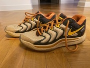 Buty do koszykówki NIKE KD 17 - nr 41; 26 cm