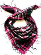 apaszka chusta z frędzlami w kratę