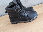 Buty kozaki damskie 39 trapery ocieplane czarne lekkie wagowo dł25