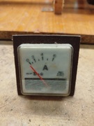 Stary amperomierz do prostownika