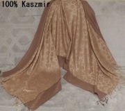 Kaszmirowy duży szal 100% kaszmir w ładnych kolorach beżu .Stan idealny