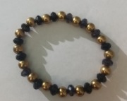 Sprzedam bransoletkę złoto czarną 