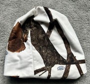 UŻYWANA CZAPKA ZIMOWA MYŚLIWSKA DO ZIMOWEGO KAMUFLAŻU ROZMIAR 60