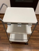 Stolik kosmetyczny - solidny