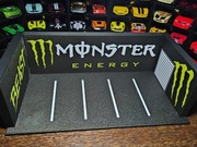 Diorama MONSTER Hot Wheels 1:64 Garaż