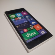 Nokia Lumia 735 - atrapa 
