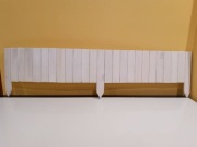 Płotek ogrodowy drewniany.