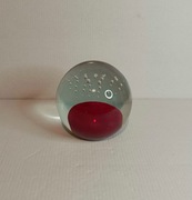 Szklana duża kula, przycisk do papieru