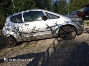 Mitsubishi Colt 1.5 2006r drzwi 