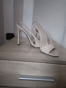 Beżowe transparentne bez palców buty na obcasie 