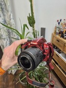 Nikon D3100 z obiektywem