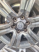 Kołpak dekielek toyota hilux 20--> 4260B-0K360 typ E