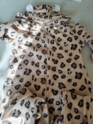 Cool Club pluszowa piżama jednoczęściowa kotek rozm.  134