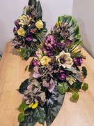 Stroik na grób, kompozycja na cmentarz, wiązanka z wazonem . ST60k