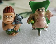 Figurki Kinder Niespodzianka 5szt. Jaskiniowiec, pingwin, słoń