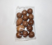 zestaw do dekoracji stroika na Boże Narodzenie orzechy makadamia