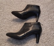 Czarne botki na szpilce rozmiar 36