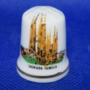 Naparstek Kolekcjonerski Porcelanowy Sagrada Familia Barcelona 