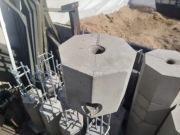 Fundament 16 kg z przepustem podstawa lampy słupka stopa